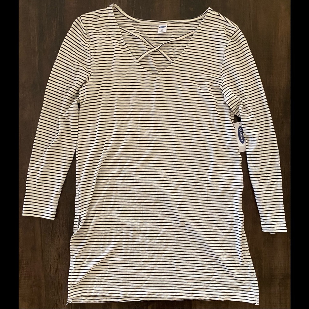 Womens Old Navy Black & White Stripe Top XS NEW Tunic